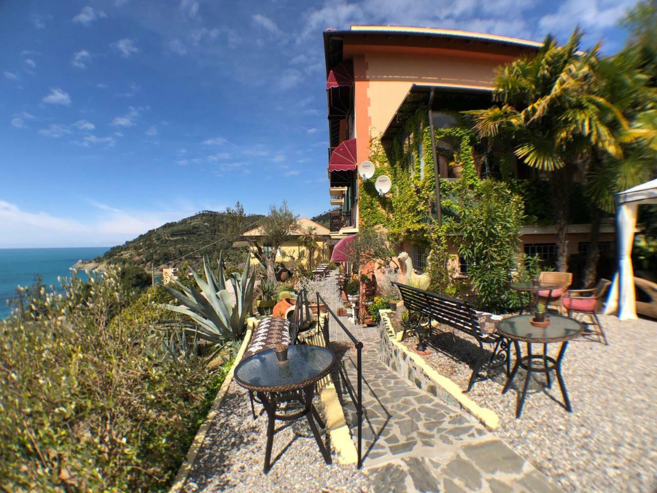 Hotel Villa Belvedere بوناسولا المظهر الخارجي الصورة
