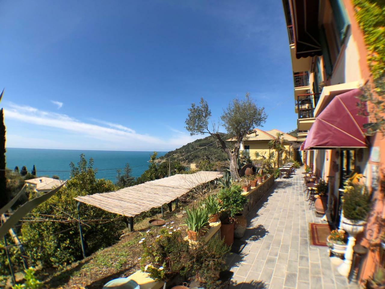 Hotel Villa Belvedere بوناسولا المظهر الخارجي الصورة