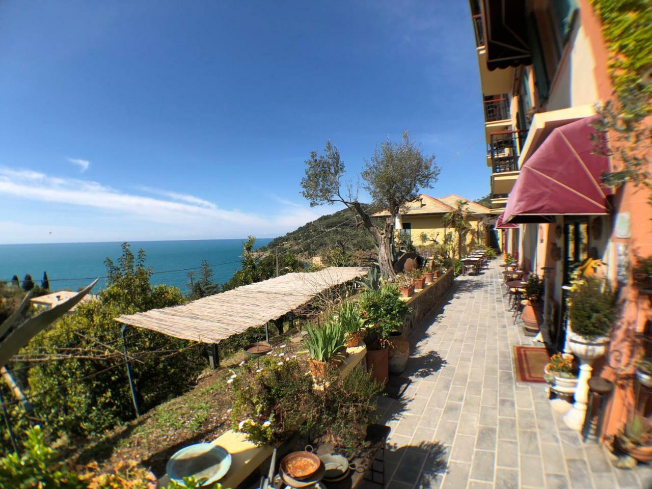 Hotel Villa Belvedere بوناسولا المظهر الخارجي الصورة